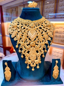 Juego de Joyería de Novia Chapado en Oro de 24K, Estilo Vintage Inspirado en Dubái, con Aretes de Aleación de Zirconia - Product Image 6