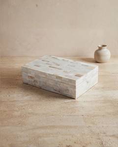 Caja de Joyería Minimalista Rectangular con Mosaico de Madreperla, Diseño Minimalista, Organizador Decorativo para Dormitorio y Decoración del Hogar - Product Image 3