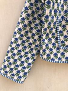 Veste bohème artisanale à fleurs, en coton, style floral, pour l'automne et l'hiver, réversible, cadeau pour elle. - Product Image 2