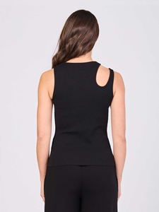 Camiseta sin mangas ajustada y transpirable para mujer, con cuello redondo, estilo casual para uso diario en verano. - Product Image 3