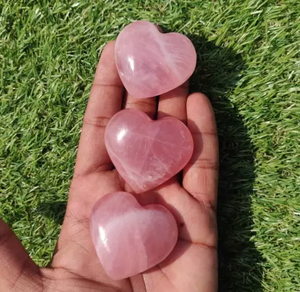 Cristal de Cuarzo Rosa Natural Tallado en Forma de Corazón, Piedra Pulida, Adorno Curativo Rosa para Regalo o Decoración - Product Image 5