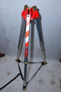 Trípode de Seguridad de Aleación de Aluminio de Alta Calidad de Tirupat Industry, Kit de Rescate para Espacios Confinados, Mantenimiento Industrial, Protección Contra Caídas, Robusto - Product Image 4