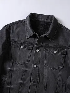 เสื้อแจ็คเก็ตยีนส์สีเข้มสำหรับผู้ชาย ผ้าฝ้าย 100% ติดกระดุมด้านหน้า ทรงปกติ สวมใส่สบายๆ ในฤดูใบไม้ร่วง สีพื้น ดีไซน์ตะเข็บเย็บอย่างดี - Product Image 3