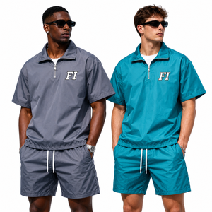 Conjuntos de camiseta y pantalones cortos de secado rápido para hombre, personalizados por el fabricante, conjuntos deportivos de verano de 2 piezas, conjuntos de chaqueta cortavientos de nailon de manga corta para hombre - Product Image 1