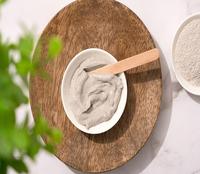 Poudre de bentonite de sodium de qualité supérieure pour le traitement des eaux de forage, la construction, la fonderie et l'utilisation industrielle des minéraux
