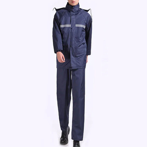 Traje Impermeable para Hombre con Capucha, Franjas Reflectantes, Chaqueta y Pantalones de Tela Oxford, Ropa para Exteriores - Product Image 1