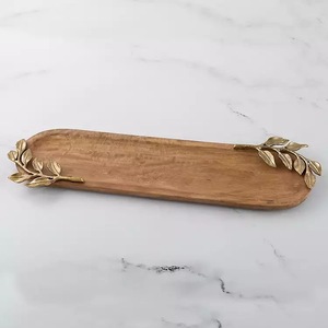 Plateau de service pour le petit-déjeuner en bois naturel, artisanal, durable, facile à nettoyer, adapté aux aliments, pour hôtel, restaurant, service en chambre - Product Image 2