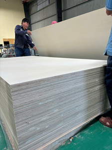 Contrachapado de Álamo Resistente al Fuego e Impermeable, Madera Contrachapada de Grado E0 AA Melamina 9-12-15-18mm para Construcción Interior y Techos - Product Image 6