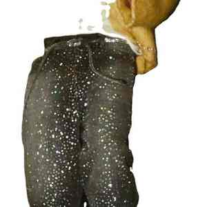 Consigue el look perfecto para fiestas con nuestro trabajo de precisión en pedrería sobre este pantalón vaquero de alta calidad. - Product Image 6