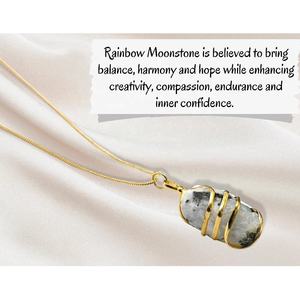 Pendentif en pierre de lune arc-en-ciel de style Feng Shui de qualité supérieure, en pierre brute enveloppée de fil, provenant d'Inde, type quartz - Product Image 3