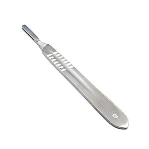 Cuchillo Quirúrgico de Acero Inoxidable Número 4 con 20 Hojas de Bisturí Desechables Estériles, Instrumentos Médicos de Precisión - Product Image 2