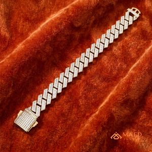 Bracelet à maillons fins en moissanite dorée, bijoux de mode de Los Angeles, cadeau élégant pour un usage quotidien - Product Image 4