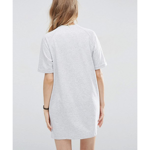 Robe T-shirt grise à col rond pour femme, coupe ample, manches courtes, couleur unie, en jersey décontracté, pour le printemps et l'été - Product Image 2