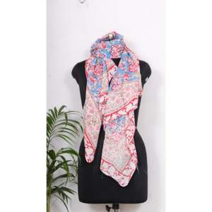 Pareo de Playa de Lujo Hecho a Mano en India para Mujer, Estampado a Bloque, Elegante Bufanda/Lenço Largo Liso de Algodón Puro Tejido para la Temporada de Verano - Product Image 2