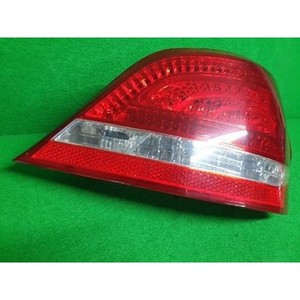 Luz Trasera Derecha Usada Equus 924023N000 - Product Image 2