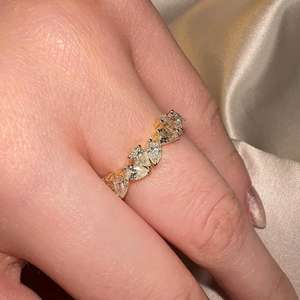 แหวนเพชรแล็บทรงลูกแพร์แบบครึ่งวงนิรันดร์สำหรับผู้หญิง ทองคำแท้ 14K แหวนแต่งงานแบบซ้อนได้ ของขวัญสำหรับคนรัก - Product Image 3