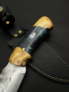 Cuchillo de Camping de Acero Inoxidable 5160, Cuchillo de Caza de Hoja Fija con Mango de Resina de Madera y Funda de Cuero - Product Image 4