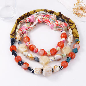 Collier en résine perlée multi-éléments de style vintage Future Angel, best-seller, élégant pour femmes, idéal pour les soirées - Product Image 3