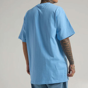 เสื้อยืดสตรีทแวร์แบบหนา 240GSM ทรงบ็อกซี่ ผ้าฝ้าย ผลิตจำนวนมาก ราคาส่งจากโรงงาน รับผลิตเสื้อยืดตามแบบ - Product Image 4