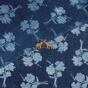 Tissu en coton de haute qualité imprimé au bloc, léger, imprimé floral indigo, pour robes de filles et vêtements de garçons - Product Image 6