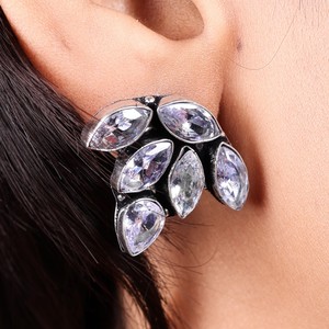 Pendientes de tuerca de plata oxidada y latón con ónix, diseño de hoja, para amantes, joyería de moda para fiesta de mujer, venta al por mayor a granel - Product Image 6