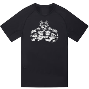 เสื้อยืดแขนสั้นสีดำสำหรับผู้ชาย คอกลม ทรงปกติ ผ้าเจอร์ซีย์ลำลอง ผ้าฝ้าย สไตล์ไฮสตรีท เป็นมิตรกับสิ่งแวดล้อม - Product Image 1
