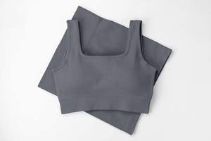 Conjuntos Deportivos de Verano 2027 para Mujer, Diseño Personalizado, 2 Piezas, Ropa de Yoga con Sensación de Segunda Piel, Manga Corta y Pantalones Cortos de Fitness - Product Image 4