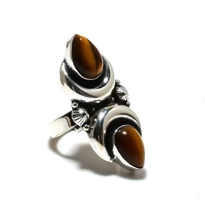 Anillo de Plata de Ley 925 con Ojo de Tigre Doble Natural, Hecho a Mano, con Dos Piedras de Ojo de Tigre en Forma de Luna Creciente - Product Image 1