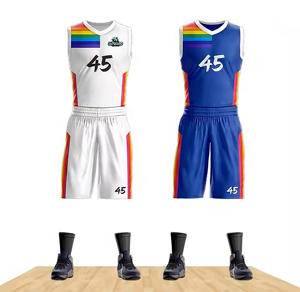 Camisetas y pantalones cortos de baloncesto personalizados de gran venta, ropa deportiva de fútbol 100% poliéster hecha en Pakistán - Product Image 3