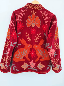 Chaqueta Bomber de Terciopelo de Algodón con Bordado Floral Suzani, Reversible, Estilo Boho Vintage, Talla Única, Forro Étnico de Lino, Precio de Fábrica - Product Image 3