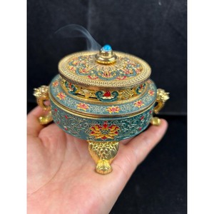 Quemador de Incienso de Esmalte Cloisonné Hecho a Mano de Alta Calidad, Incensario Chino de Metal con Patas de León - Product Image 4