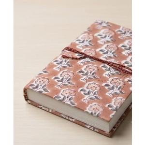 Cuaderno CRAFT HACKLE con Tapa Dura de Tela Estampada Floral, Encuadernación Cosida a Mano, Libre de Ácidos y Químicos, 50 Hojas, con Hilo para Envolver - Product Image 3