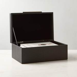 Boîte de rangement en cuir moderne avec doublure en velours doux pour le rangement sur le bureau à domicile ou au bureau - Product Image 1