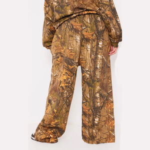 Ensemble de survêtement camouflage pour femme, deux pièces, motif arbre forestier, comprenant un sweat à capuche oversize et un pantalon large - Product Image 5