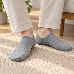 Calcetines Cortos Deportivos para Hombre con Silicona Antideslizante en el Talón, Poliéster/Algodón, Modelo K05 para Primavera - Product Image 5