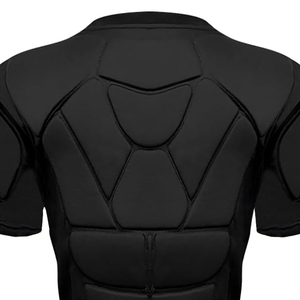 Camiseta de Compresión Acolchada de Manga Corta de Alta Calidad, Protección para el Pecho, Camiseta Deportiva Acolchada Personalizada, Ajuste de Compresión - Product Image 3