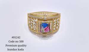 Bracelet Kundan plaqué or 01242, double pierre magique, manchette ouverte, pierre centrale carrée, pour femme, idéal mariage et soirée - Product Image 2