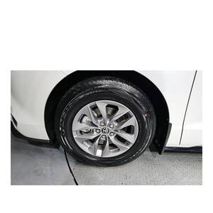 Toyota Sienna 2.5 Híbrida AWD 2023, 55,032 km, Asientos de Cuero, Cámara Trasera, Volante a la Izquierda - Product Image 5