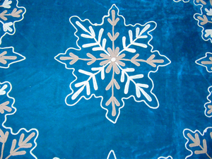 Elegant Beaded Embroidery Floral <b>Table</b> <b>Runner</b> Scrolled Decorative Linen <b>Dining</b> Wedding Holiday Decor Handmade Luxury Square - Product Image 4