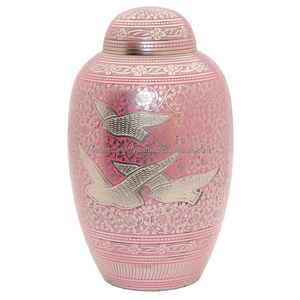 Urna de cremación de latón fundido moderna para hombres y mujeres, soporte para cenizas blancas con adorno dorado, estilo de vida ambiental para mujeres adultas - Product Image 1