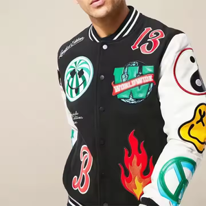 Veste universitaire de haute qualité pour hommes, veste Letterman personnalisée avec patch en chenille, veste universitaire en laine avec manches en cuir - Product Image 2