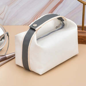 Bolsa de Maquillaje Ecológica de Yute, Bolsa de Viaje para Almacenamiento de Cosméticos de Arpillera Natural - Product Image 3