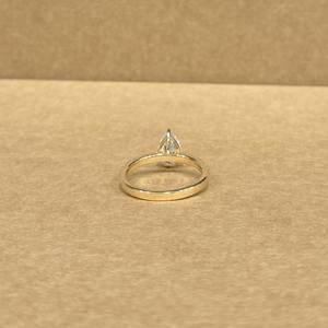 Joyería de Moissanita en Oro Amarillo de 9KT, Diseño con Incrustaciones, 5.120 g de Peso Bruto, Estilo Moderno y Lujoso para Bodas y Fiestas - Product Image 2