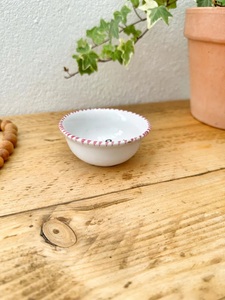 Bol à pâtes élégant en céramique, motif cerise peint à la main, avec un design large pour une présentation raffinée à la table - Product Image 2