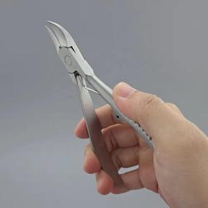 Coupe-ongles en acier inoxydable 12,5 mm, lame biseautée incurvée, pointe acérée, ouverture large pour ongles épais des orteils, usage adulte - Product Image 6