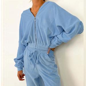 Conjunto de 2 Piezas para Mujer, Sudadera con Capucha y Pantalones Cortos de Algodón, Estilo Urbano, Personalizado - Product Image 2