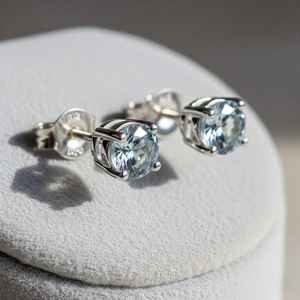 ต่างหูเงินแท้ 925 ประดับพลอยอะความารีน ดีไซน์เรียบหรู สำหรับคนเกิดเดือนมีนาคม ของขวัญเครื่องประดับอัญมณี - Product Image 6