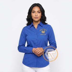 SIGMA GAMMA RHO เสื้อเชิ้ตผู้หญิงสีดำปักโลโก้ปกพับได้แขนแร็กแลนทรงปกติผ้าฝ้าย 100% ระบายอากาศได้ดี - Product Image 2