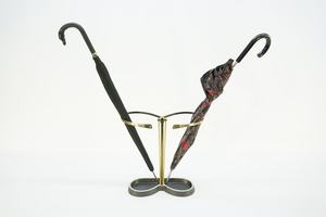 Porte-parapluie vintage Bauhaus : support pour bâton de marche en métal noir et or - Product Image 3