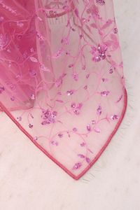 Sari rose brodé de papillons en tulle et sequins, modèle de créateur, pour femme, idéal pour les fêtes d'hiver et les mariages |   Élégant style ethnique indien - Product Image 5